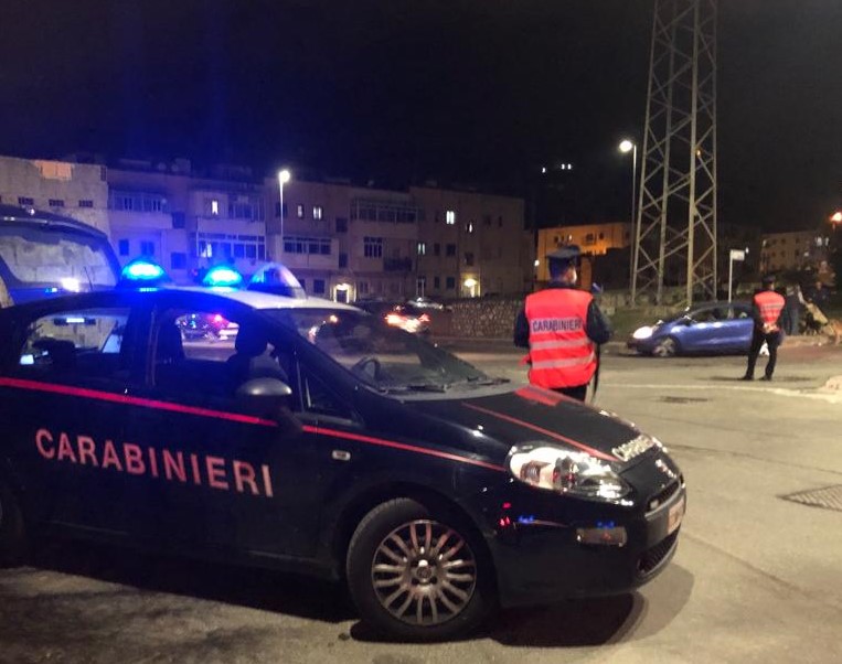 Messina, controlli dei Carabinieri: 16 denunce, 7 per guida in stato d’ebbrezza