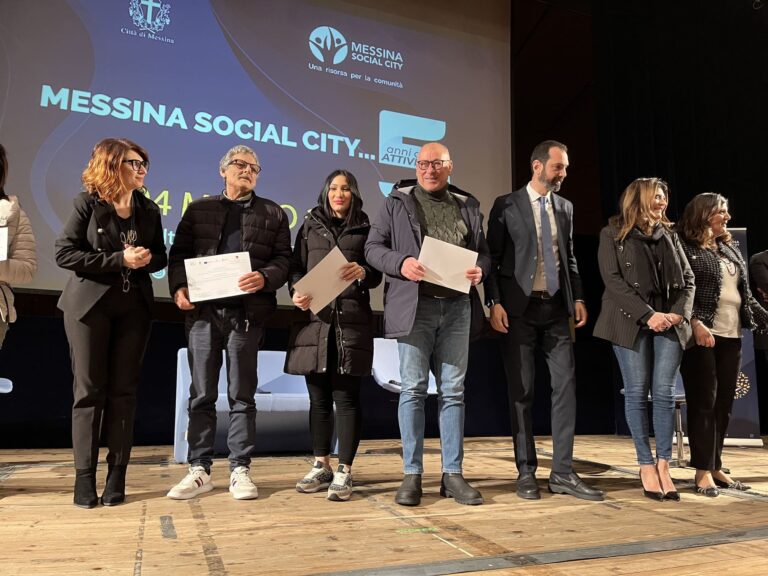 Messina Social City festeggia i suoi 5 anni di attività consegnando gli attestati del progetto “Percorsi nuovi dell’abitare”