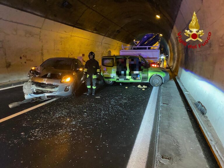 Incidente nella galleria di S. Alessio. Non ce l’ha fatta uno dei due feriti