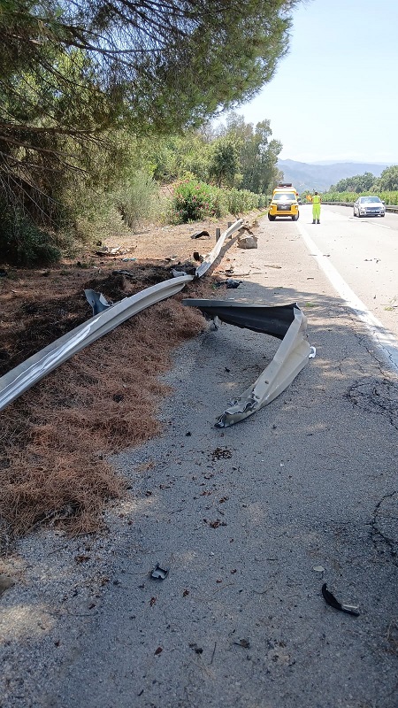 A/20: incidente tra i caselli autostradali di Brolo e Rocca di Capri Leone