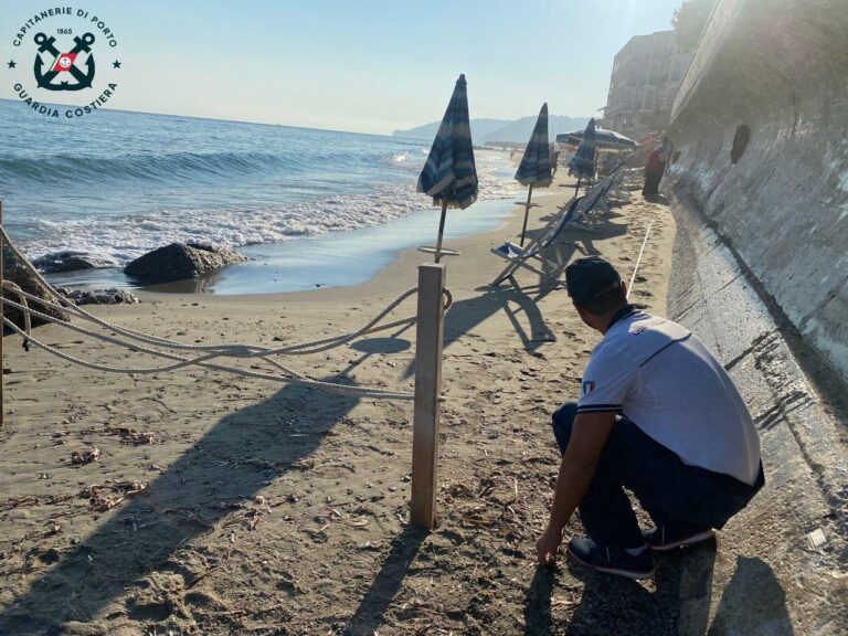 Capo d’Orlando – Occupava abusivamente la spiaggia, denunciato titolare di struttura ricettiva. Sanzioni per oltre 2.000€