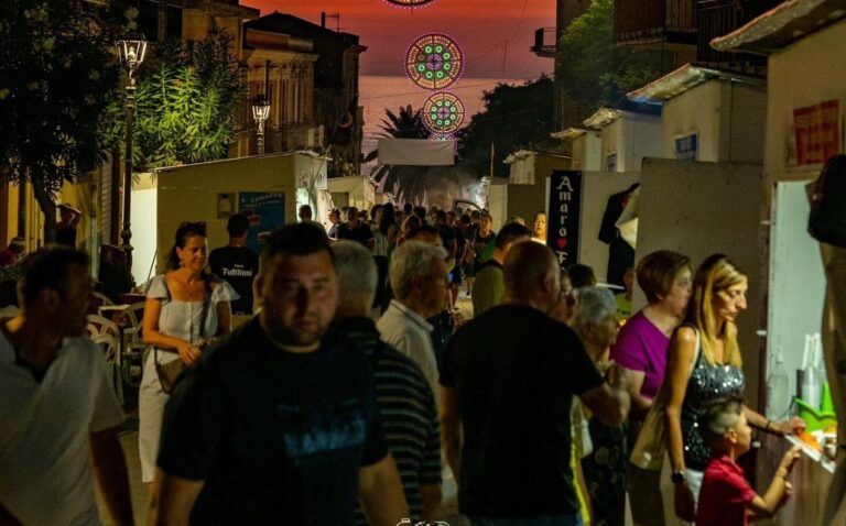 Gioiosa Marea: bagno di folla nella tregiorni di “Gioiosa Gustosa”