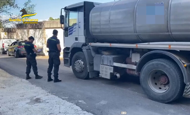 Crisi idrica: nel mirino delle fiamme gialle trasporto e rivendita abusivi di acqua potabile nel nisseno