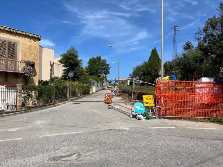 Naso: con i fondi della democrazia partecipata si stanno realizzando lavori su una strada in località Cresta