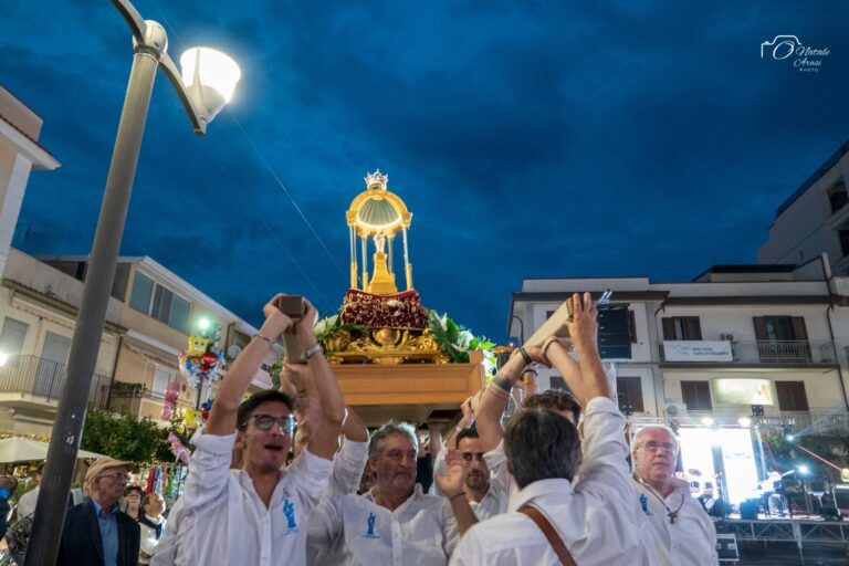 Capo d’Orlando: record di visitatori per la festa in onore di Maria Santissima – VIDEO