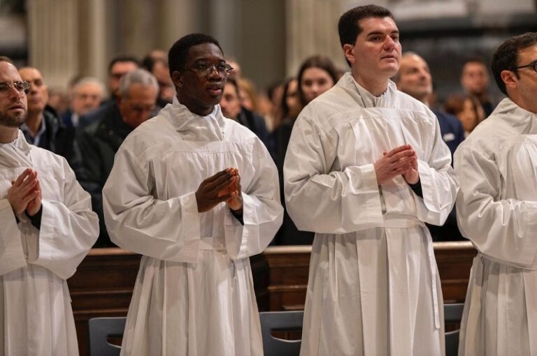 Roma: istituito il ministero del lettorato al seminarista della Diocesi di Patti Carmelo Marinaro