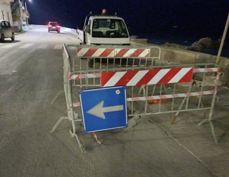 Capo d’Orlando – Crollato altro pezzo di strada a San Gregorio