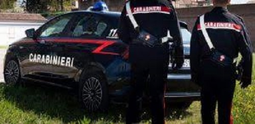 Villafranca Tirrena: minaccia di lanciarsi dalla finestra di un ufficio comunale, salvato dai carabinieri