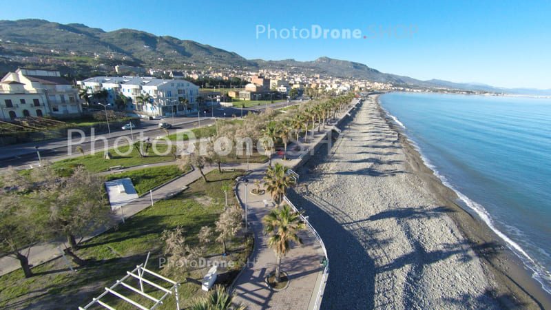 Foto Goowai Edit -info e licenze https://photodrone.shop/citta/sant-agata-di-militello.html?fbclid=IwAR2xEeA7XO9-wTp23vadV4HJ8MJfT1DcmYx-J1UIHB25m7emOzLGeiK0LgI