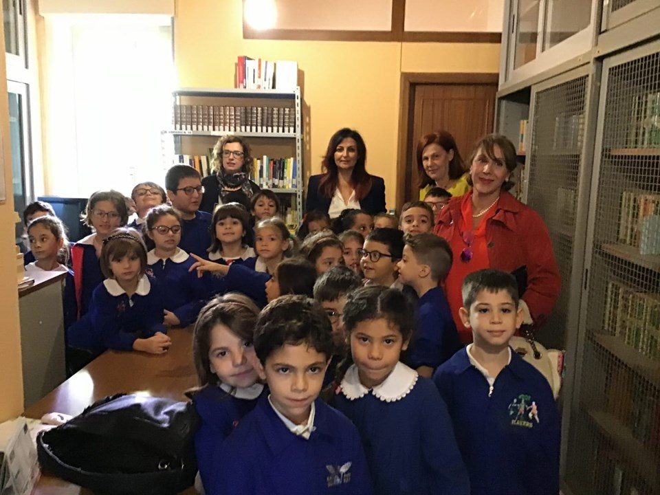 Bambini in visita alla Biblioteca Comunale