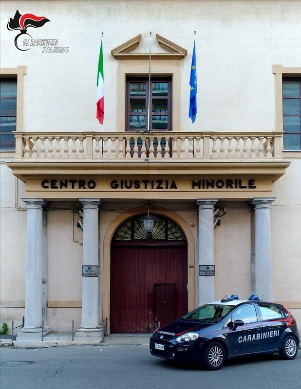 Carabinieri -Procura Minorenni LOGO