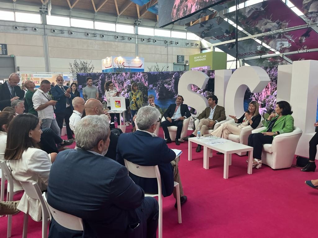 Conferenza stampa assessorevAmata al TTG Travel Experience di Rimini