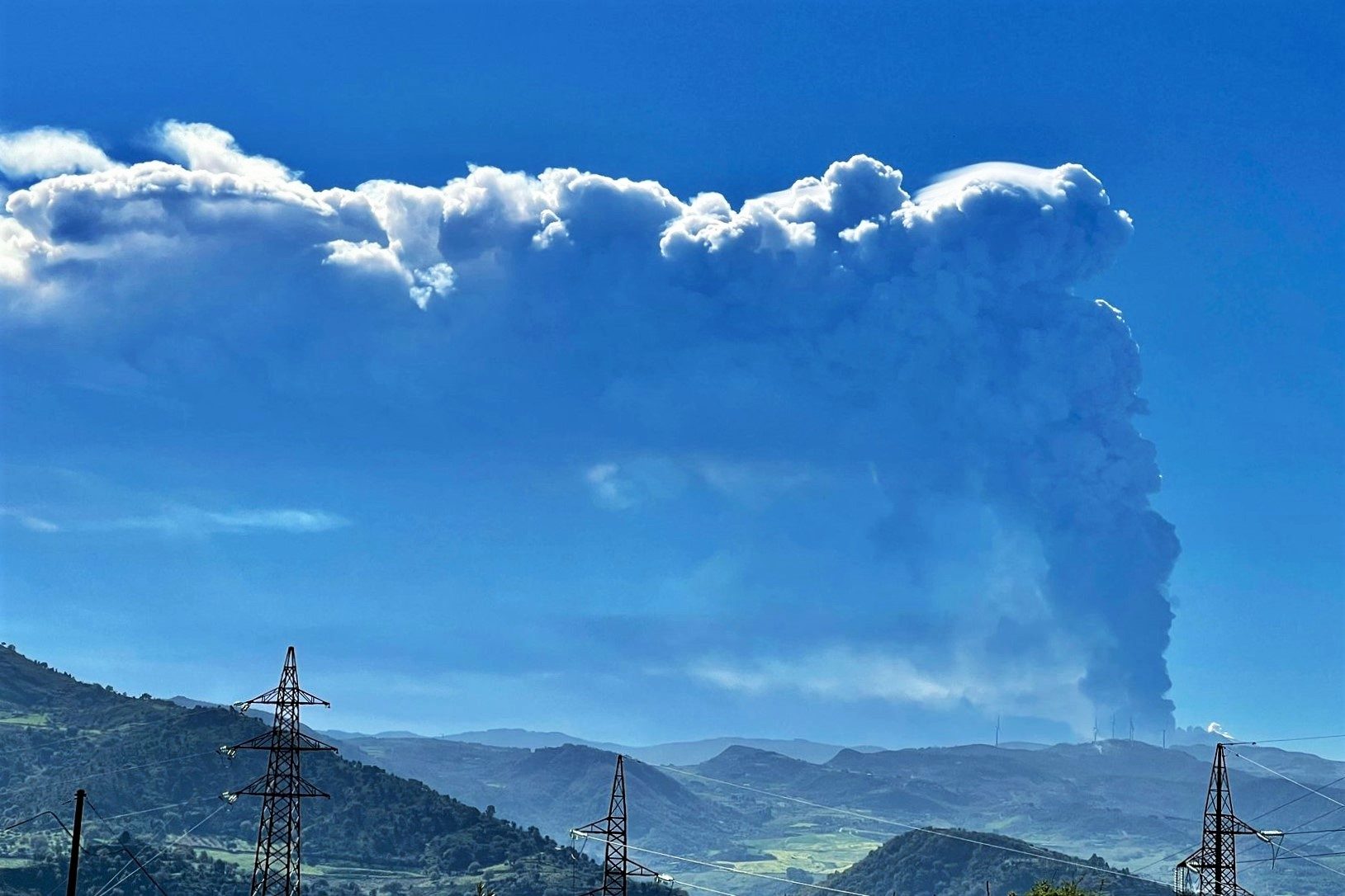 Etna cenere