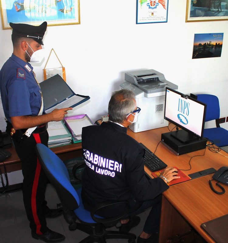 Foto Carabinieri Ispettorato Lavoro