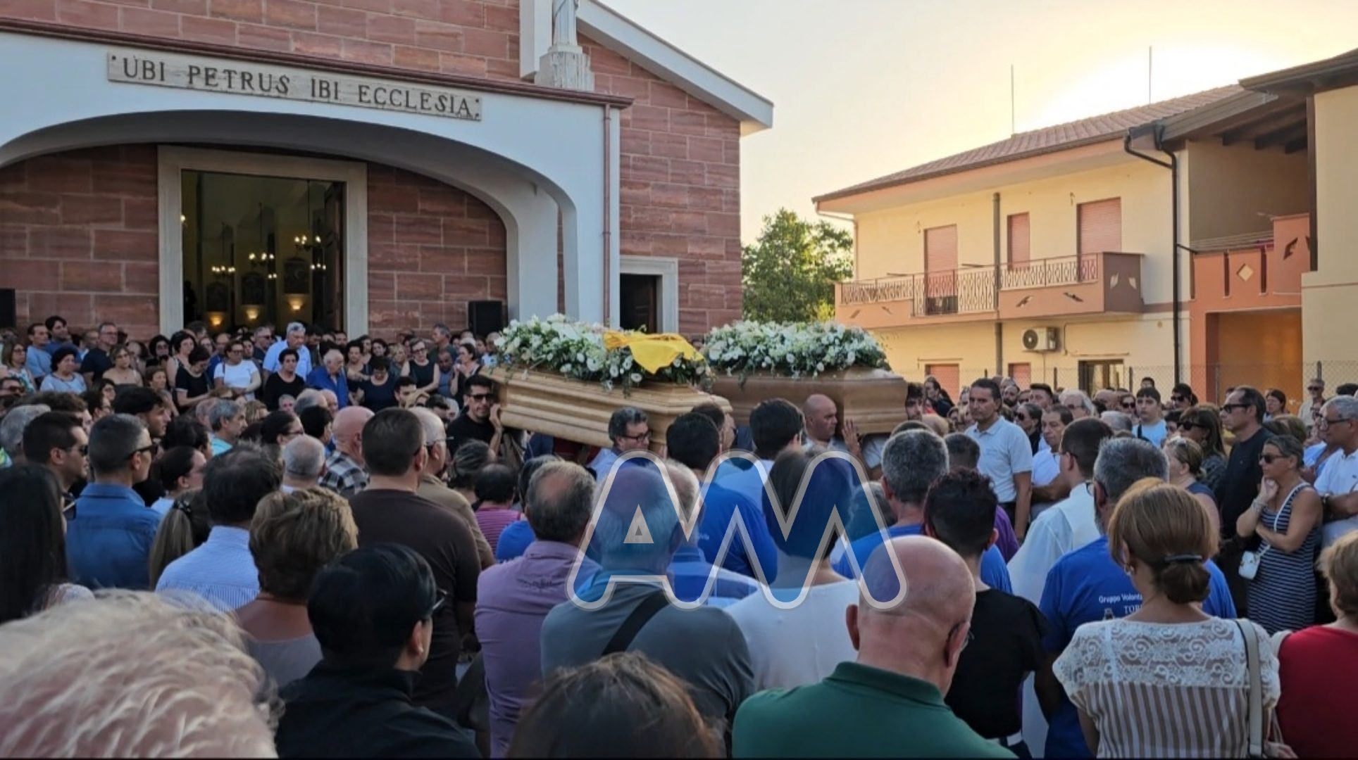 I funerali di Michela Bucci e Salvatore Caleca. 
Chiesa di San Pietro - Torrenova. 14 agosto 2024