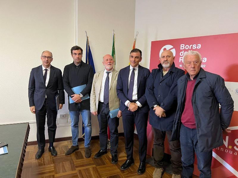 Tamajo incontra le associazioni di categoria