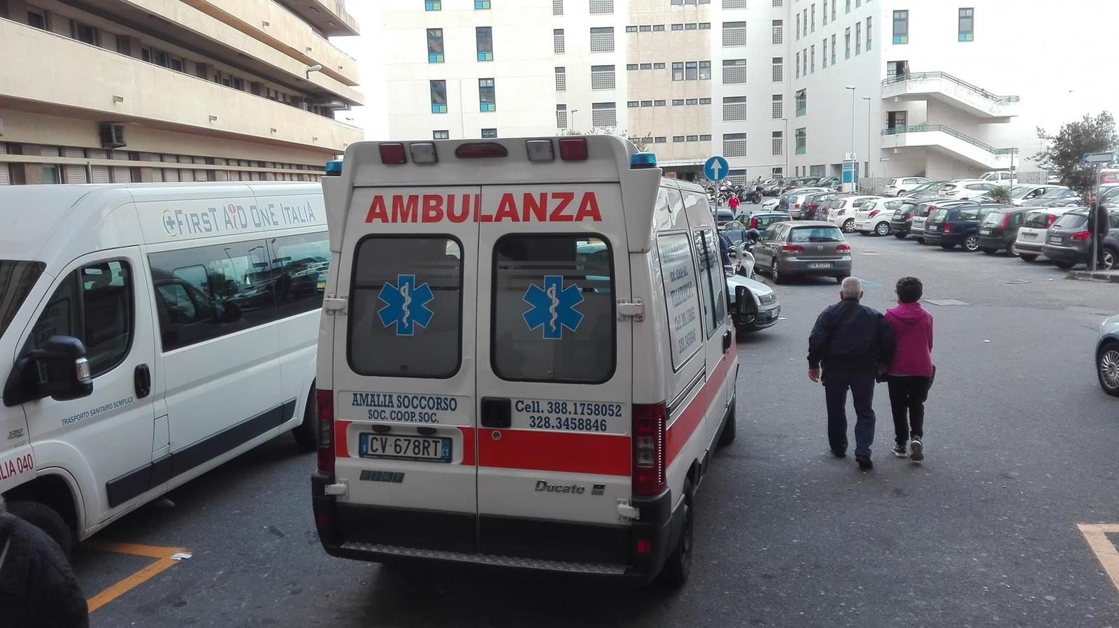 policlinico ambulanza