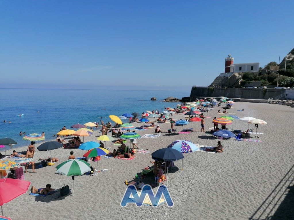 Spiaggia Capo estate