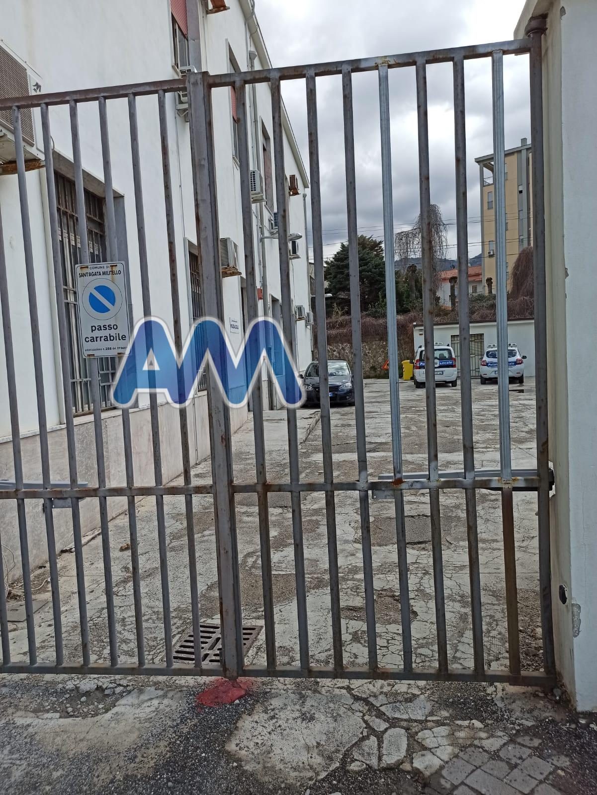 cancello polizia locale sant'agata militello