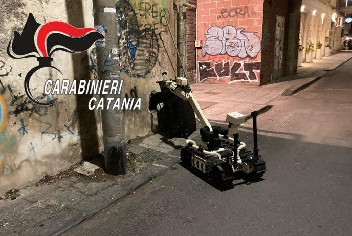 carabinieri catania artificieri