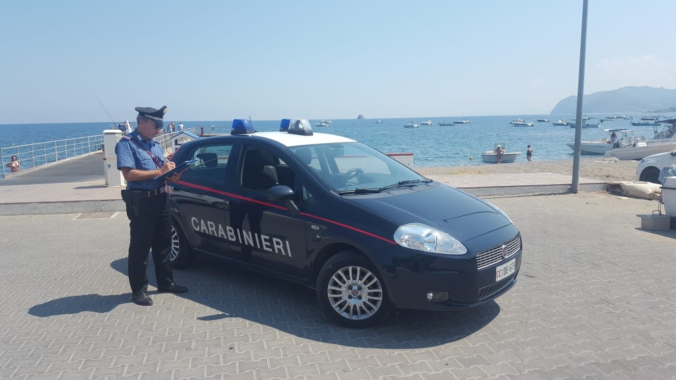 controlli Carabinieri lungomare Patti