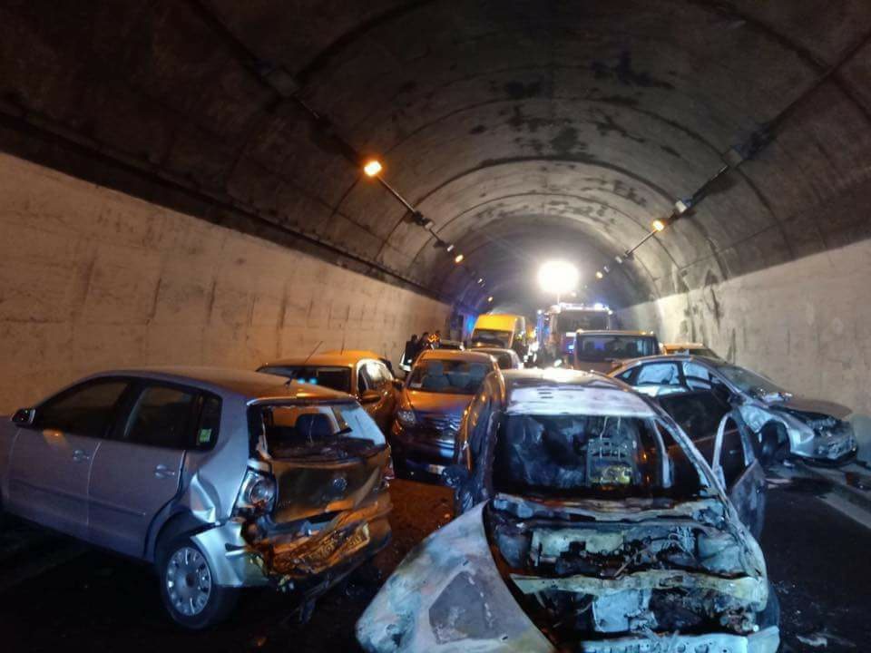 incidente autostrada galleria