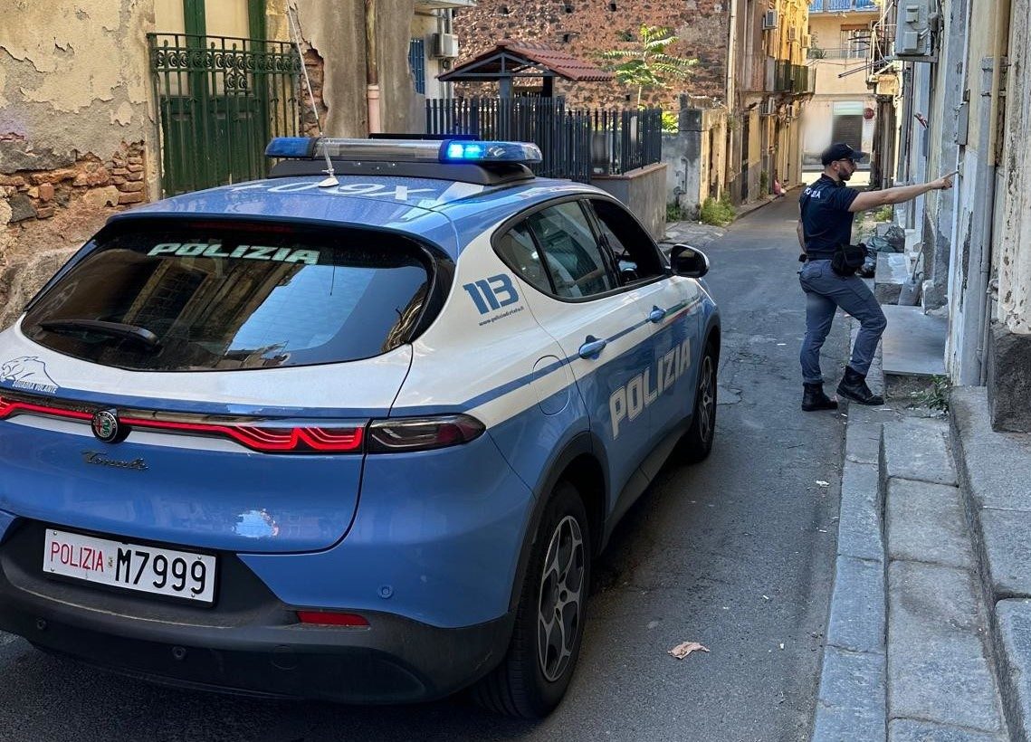 poliza catania centro storico