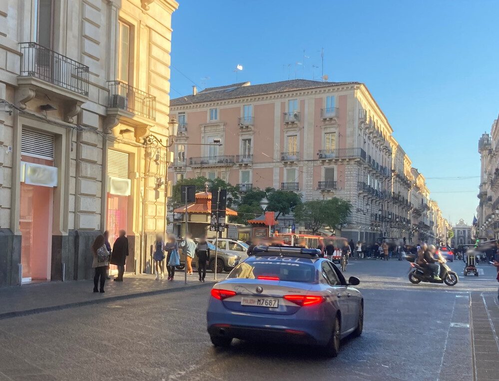 polizia catania generica