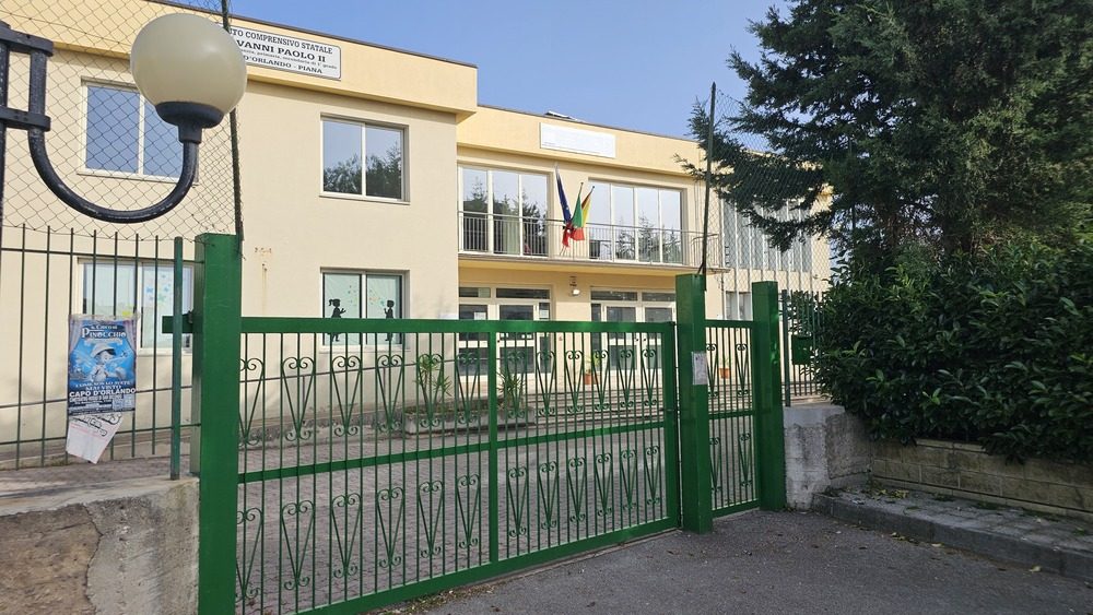 scuola Giovanni Paolo II Torrente Forno Capo d'Orlando