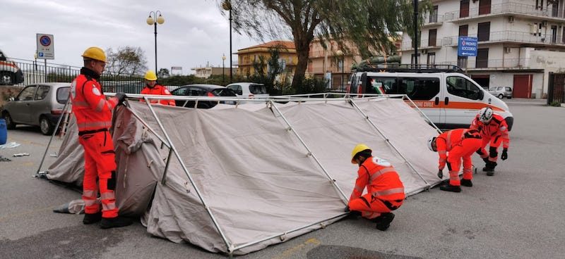 tenda pre triage coronavirus barcellona