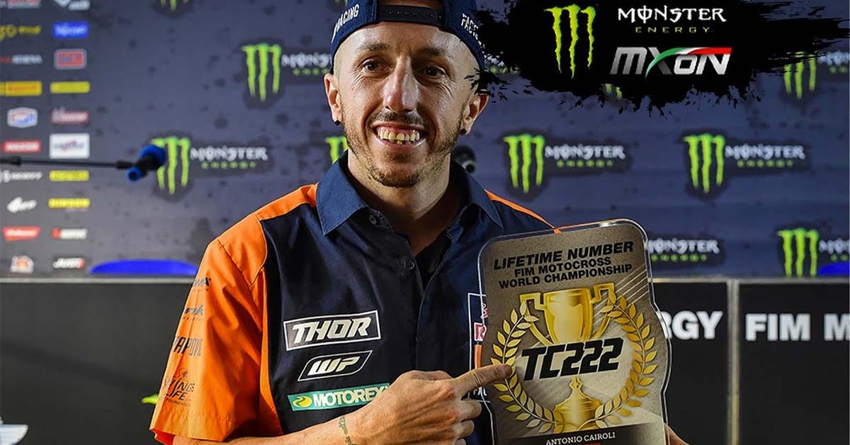 video-tony-cairoli-given-lifetime-mxgp-number-222-fb01-6559107